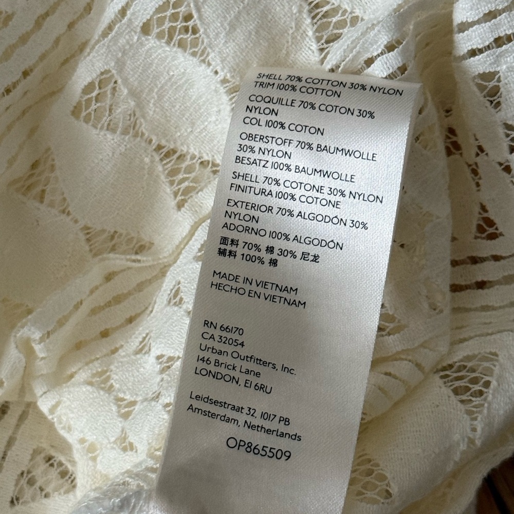 By Anthropologie Cream Lace Knit Ruffled Button Up Blouse Victorian Peasant 22W - Picture 9 of 9